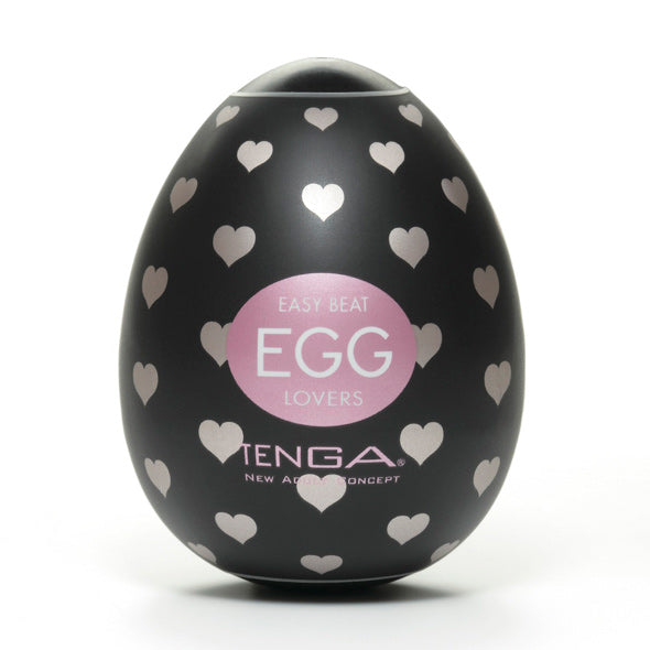 Tenga Easy Beat Egg Lover zwart met roze hartjes en roze label